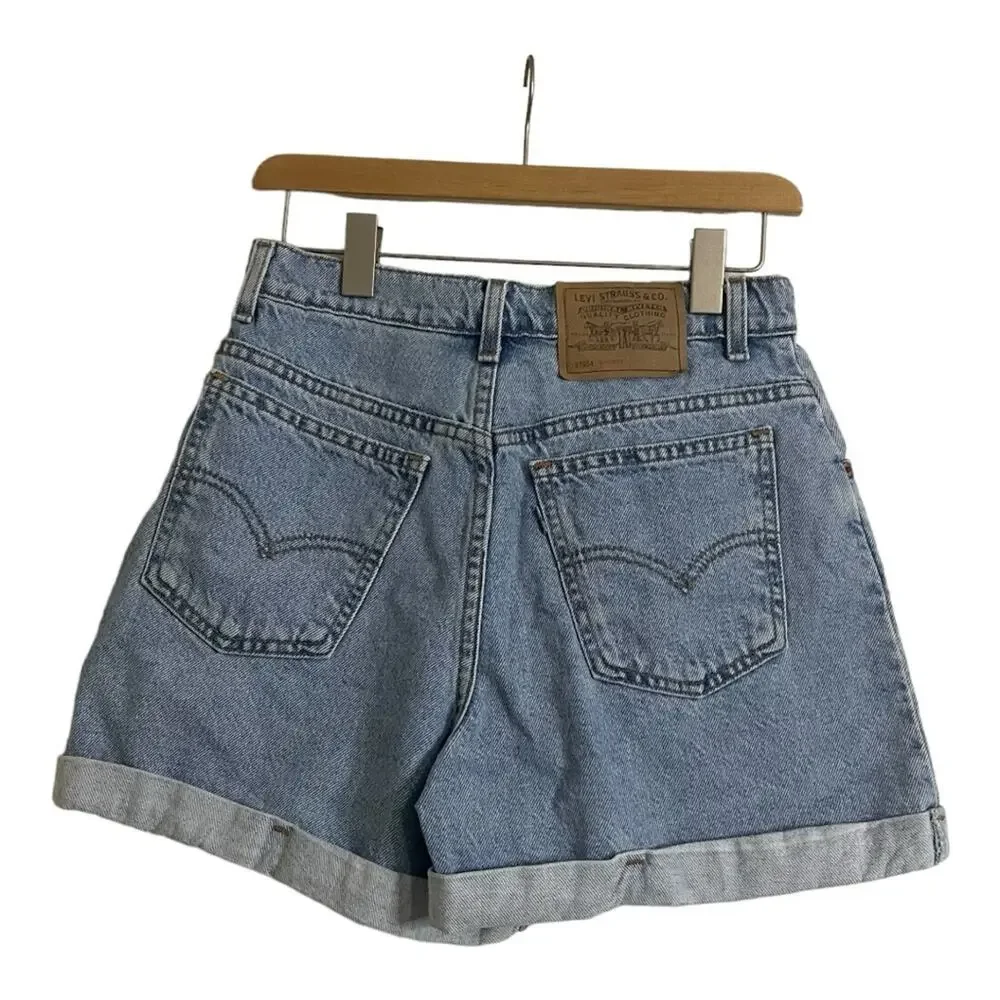 Levi’s 910 Vintage Rolled Hem Shorts Light Wash Classic Fit Women’s Size 9 JR - Picture 2 of 9